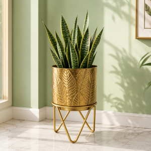 Leaf Leg Planter